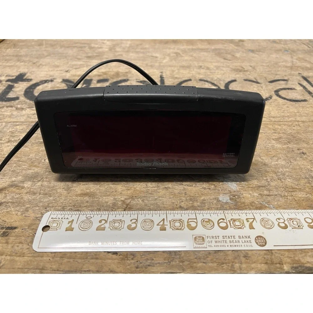 Vintage Radio Shack Digital Red LED Alarm Clock 63-796 Large Display